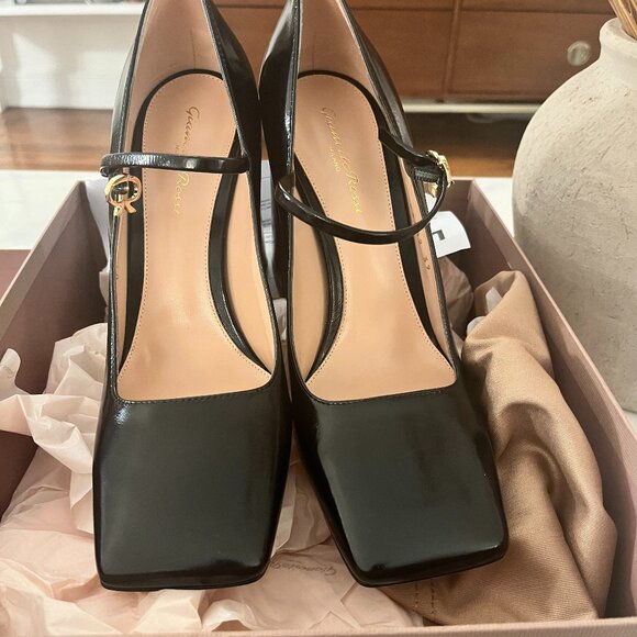 Gianvito Rossi Freedya